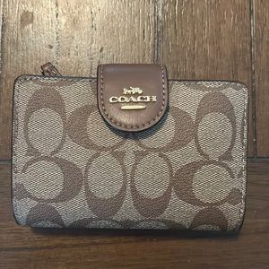 Coach wallet